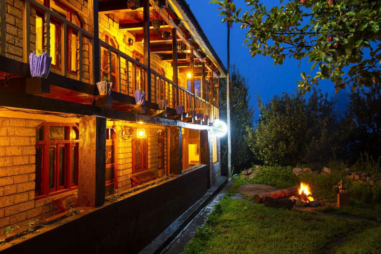 Zostel Homes Rakchham Saturang Екстериор снимка